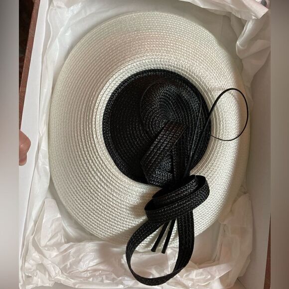 Hat One Size Fits All - Picture 2 of 6